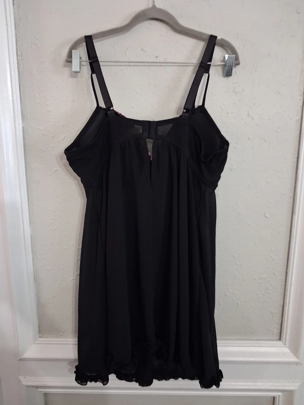 Cacique Black Chemise with Pink Floral Embroidery - Picture 8 of 8